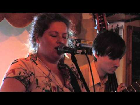 Nuala Honan, The Bell, Bath, UK 25 May