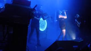 Delta Rae - Cold Day In Heaven (Live)