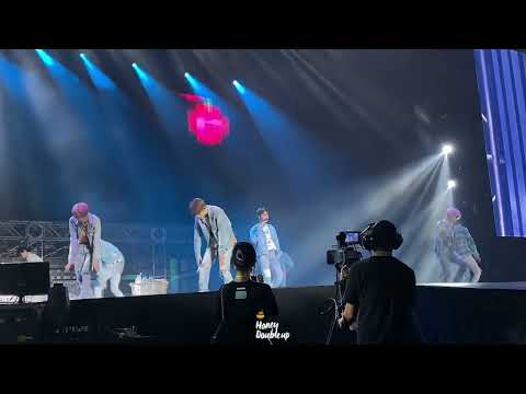 220702 NCT 127 NEO CITY: SINGAPORE THE LINK - CHERRY BOMB