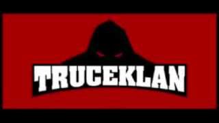 Noyz Narcos ft. Cole, Chicoria - White Gangsta'