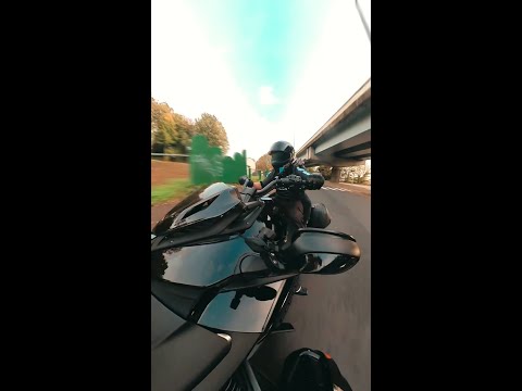 Rolling on a Spyder F3 is such a vibe.