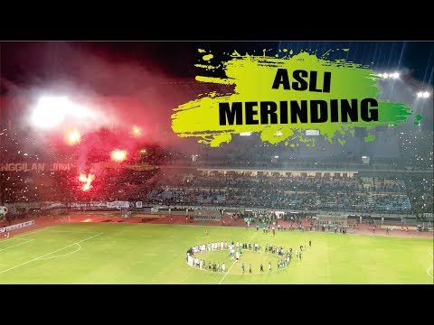 Moment Anthem Sampai Kau Bisa dan Song for Pride Persebaya di nyanyikan bersama satu Stadion(+Lirik)