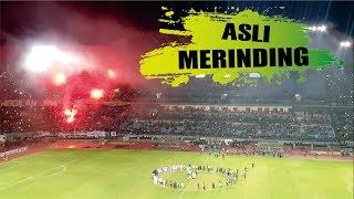 Download lagu Moment Anthem Sampai Kau Bisa dan Song for Pride Persebaya di nyanyikan bersama satu Stadion( Lirik) mp3 Download lagu Moment Anthem Sampai Kau Bisa dan Song for Pride Persebaya di nyanyikan bersama satu Stadion( Lirik) mp3