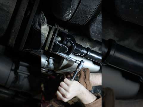 New Driveshaft for the Cummins Swapped Land Cruiser