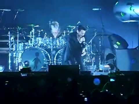 Depeche Mode - John The Revelator (Paris Bercy, 23-02-2006)