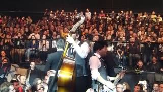 Oldelaf - Nos jours heureux accoustique - Radiant Bellevue le 06/02/2014