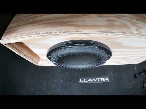 Kicker CompQ 10 excursion