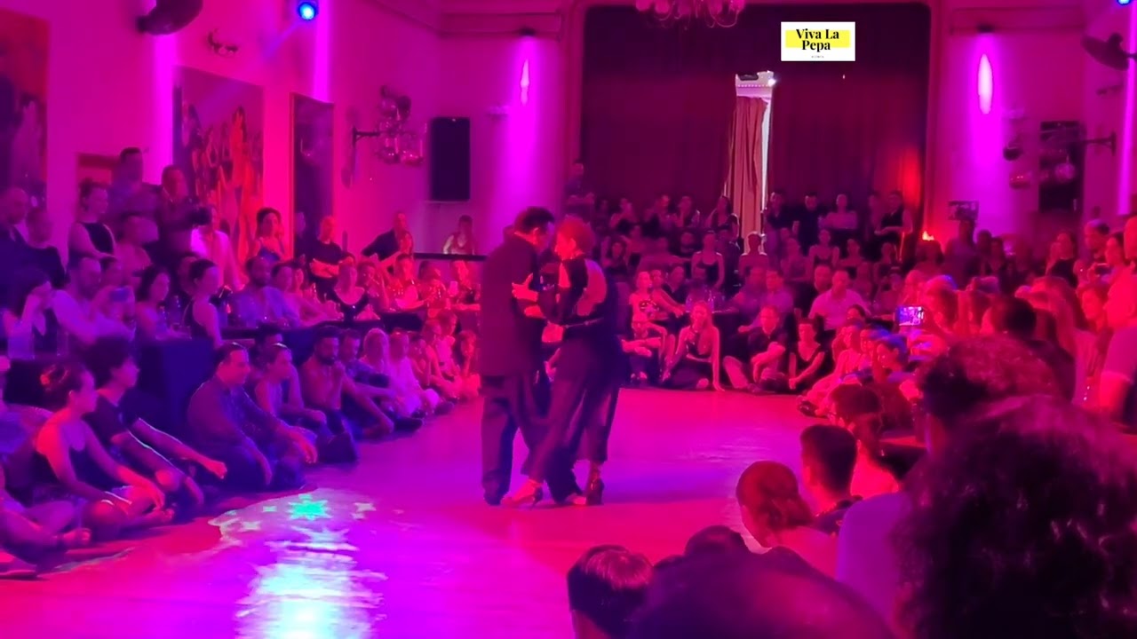 MOIRA CASTELLANO y MARIANO "CHICHO" FRUMBOLI en Viva La Pepa Milonga 2023 (4/6)