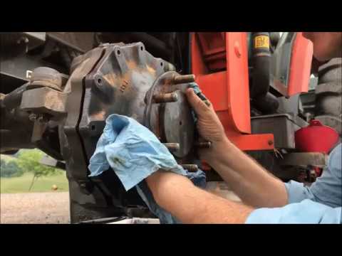 Kubota M4900 & M105x front axle bearing and seal replacement