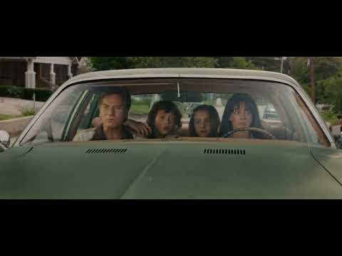アン・ハサウェイ、ユアン・マクレガー主演　J.J.エイブラムスプロデュース『オークストリートの異変』日本版ティザー予告編【2026年8月14日、日米同時公開】