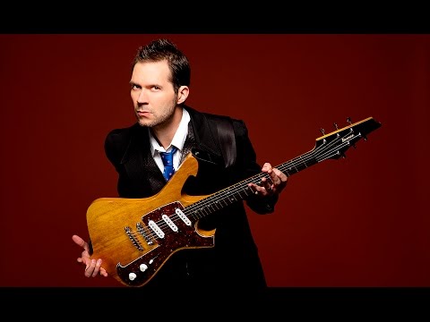 Paul Gilbert Demos His New DiMarzio® Injector™ Pickups