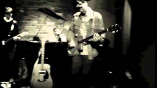 Easy Tells - Tonight I'll Be Staying Here with You (Dylan Cover)