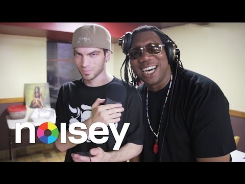 "The Blastmaster" Feat. KRS-One, Hakim Green, & Mario Levis - Live From the Streets (Episode 3)