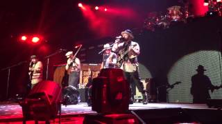 Zac Brown Band - Heavy Is The Head