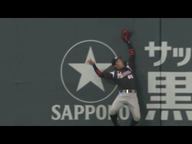 【9回裏】マリーンズ・加藤が「翔」んだ!! フェンス際で大ファインプレー!! 2016/7/10 F-M