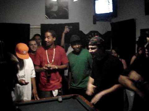 Cody & Manfly vs Andy G