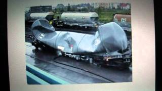 Download lagu Buckling of a Rail Car Tank Under External Pressure mp3
