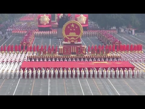 Espectacular desfile por el 70 aniversario de la República Popular China