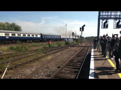 (HD) DRS 37607, 37608 & 47841 on 1Z59 @ Didcot 02/09/2011