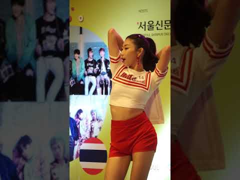 The Rev (แอม/FANCAM) - Thailand 2018 K-POP Cover Dance Festival