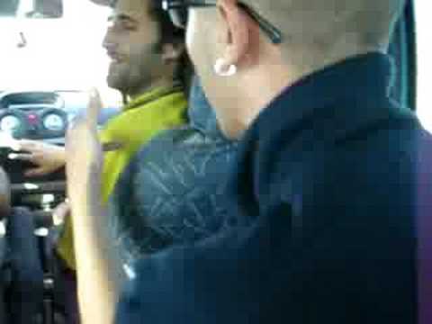 Mr Defendjah Skit inna di kar!