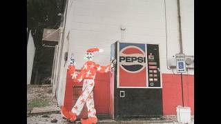 John Andrews &amp; The Yawns - Goodbye Dirty Snow (OFFICIAL VIDEO)