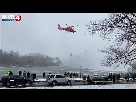 DRAMATIC VIDEO: Coast Guard attempts rescue at edge of Niagara Falls