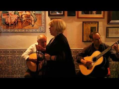 Rosa de Jesus, "Fado Pinóia" - "Meu amor que tudo agarra"