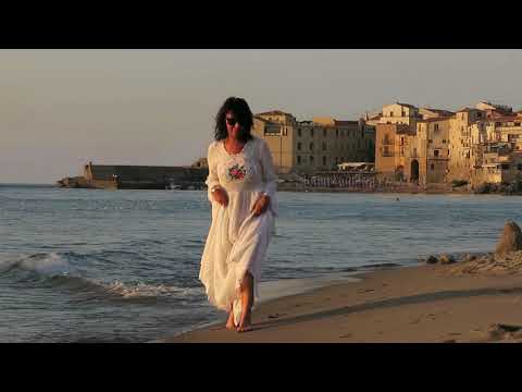 Jolanta Borusiewicz - YOUNG YOU CAN STAY