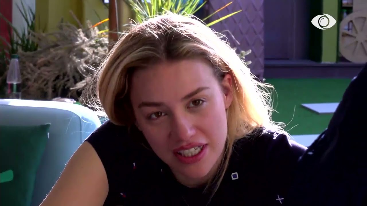 Nuk dua të jem budallaqe/ Heidi-Romeos: Kam hall se po e bën me qëllim