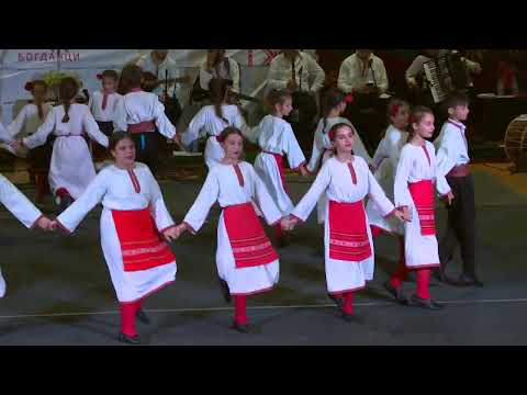 Folk ensemble "Megdan"- Bogdanci- Pajdushko oro  ФА "Мегдан" Богданци - Пајдушко оро (кокичиња)