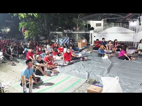 MANUSIA KUAT - TULUS dicover Aan dan Pengurus RT 04