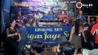 Download lagu 19 randa 3 X Hegar Jaya Sari live sukamulya   bolang  26 desember 2019 mp3 Download lagu 19 randa 3 X Hegar Jaya Sari live sukamulya   bolang  26 desember 2019 mp3