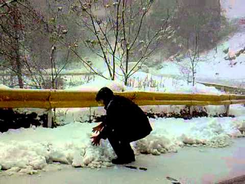 Snow fall In Daraban Kalan..........Jhota !!