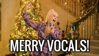 Christina Aguilera Sings &quot;The Christmas Song&quot; For The First Time Since 20 Years!