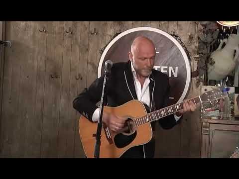 Zondag Papa door Rob Janszen