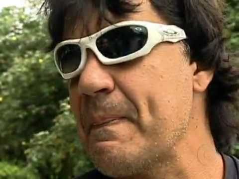 Conheça a história de Carlos Kaiser, o Forrest Gump do futebol brasileiro