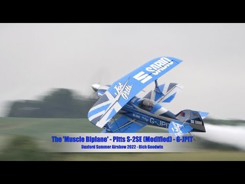 Amazing Aerobatics the 'Muscle Biplane' - Pitts S-2SE - Duxford Summer Airshow 2022