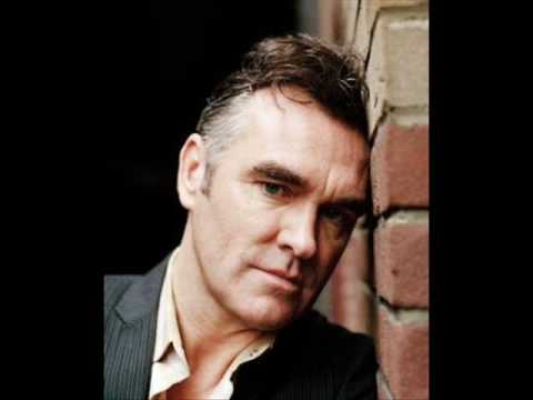 Morrissey - Last of the famous international playboys (Hollywood Bowl)