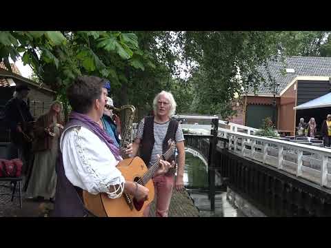Optreden Onstuimig Schuim & Vrijstatig Volkje / Maritiem Festival in het Zuiderzeemuseum (2023)