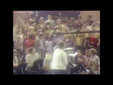 "Get High on Yourself" (1981) - music clip from all-star TV-special