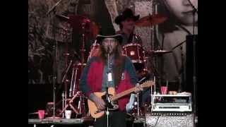 Asleep at the Wheel - House of Blue Lights (Live at Farm Aid 1990)