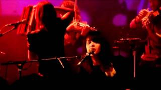 Bat For Lashes - Horse And I - Live @ Cardiff
