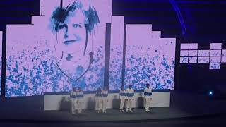 Enfoirés 2019 Tu es mon autre Hommage à Maurane