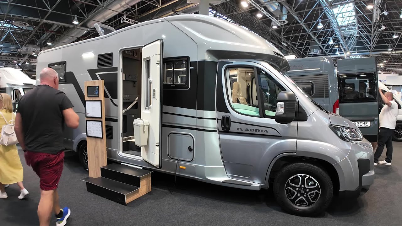 Modern interior camper 2025 ADRIA CORAL 670