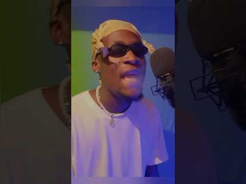 smoke official visualizer  BadBoy Q