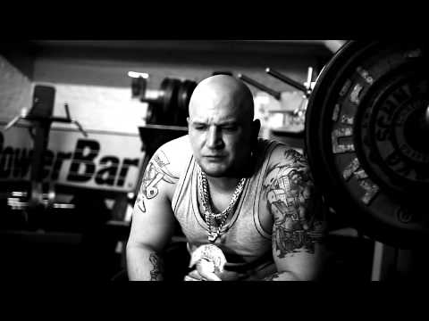 Mc Bogy feat. Fler -- Die Straße lässt nicht los (Offizielles Video)