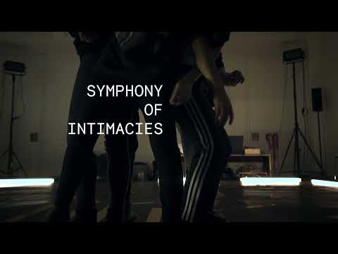 Symphony Of Intimacies: Film von Nguyễn + Transitory