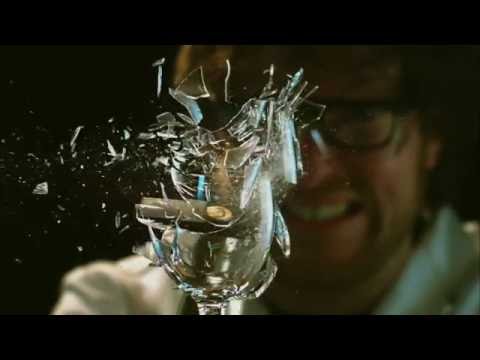 The Beauty of Slow Motion - Glas breaking