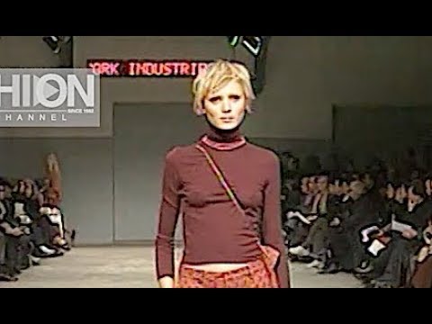 NEW YORK INDUSTRIE Fall 2000/2001 Milan - Fashion Channel